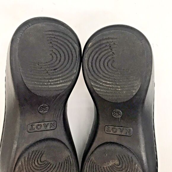 Naot Black Leather Clogs Women's 7 Embroidered Floral Slip On Mules Comfort Shoe - Picture 12 of 12